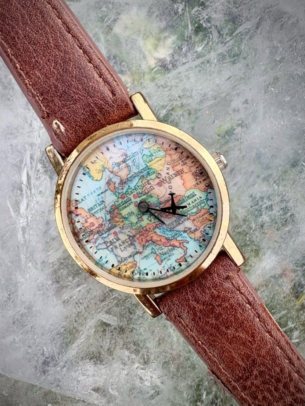 Charming Charlie Brown Leather Strap World Map Face Watch with Gold Tone Case